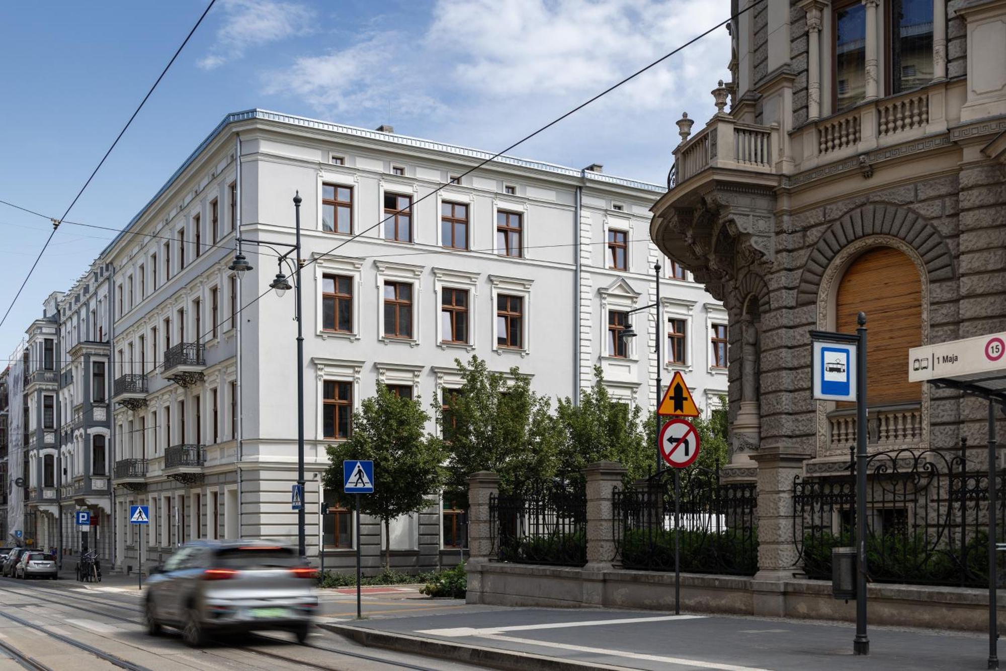 1m11 Centrum - Prywatne Miejsce Parkingowe, Zmywarka, Netflix, Dostep Na Kod Łódź
